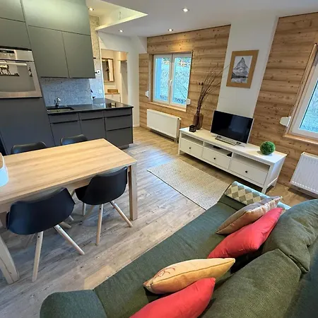 In Lucia - Der Traum Am Bach Appartement